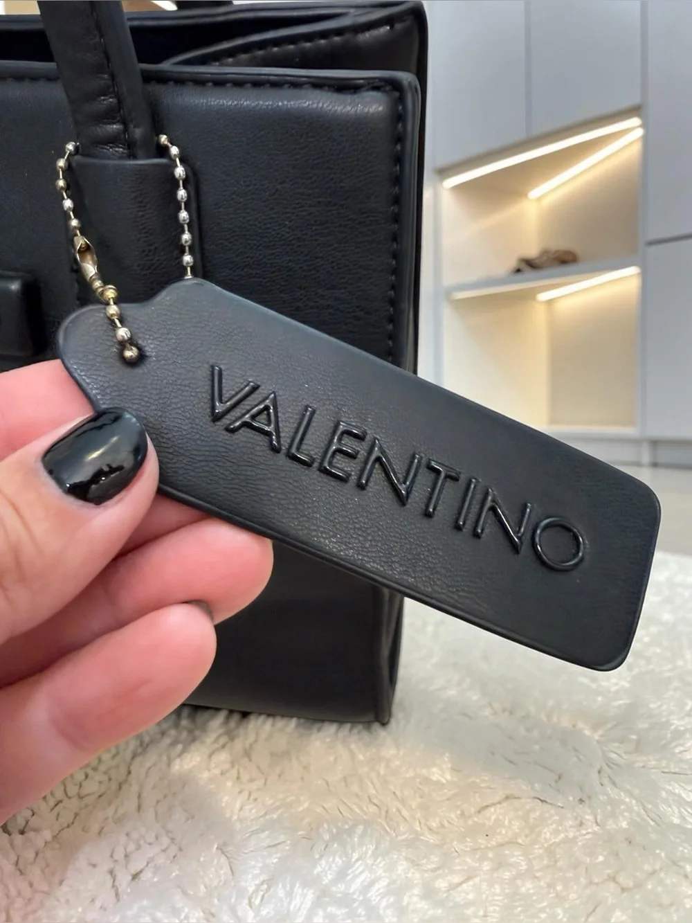 Valentino Kensington Re Shopping Handbag - Black (Great Condition!)